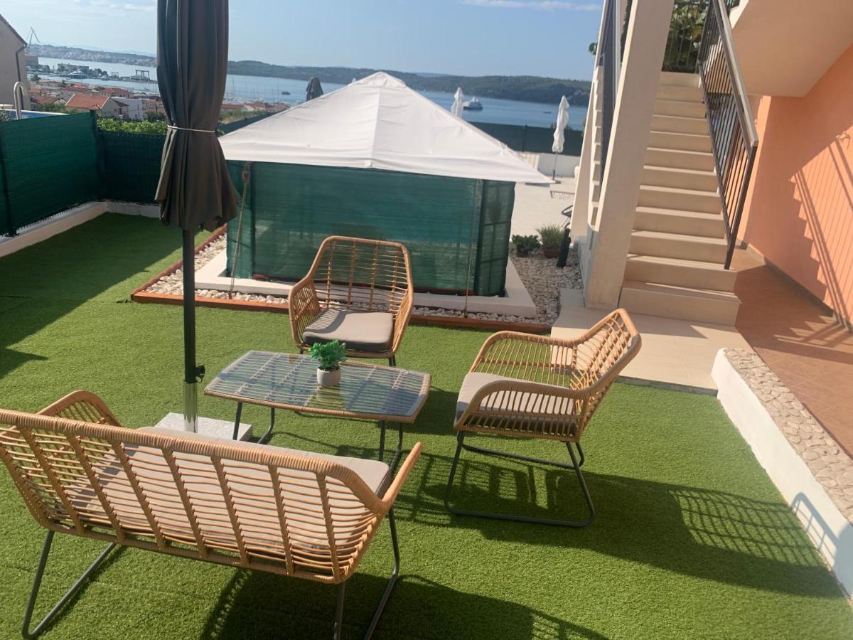 Apartments Villa Bella Vista Seget Trogir Buitenkant foto