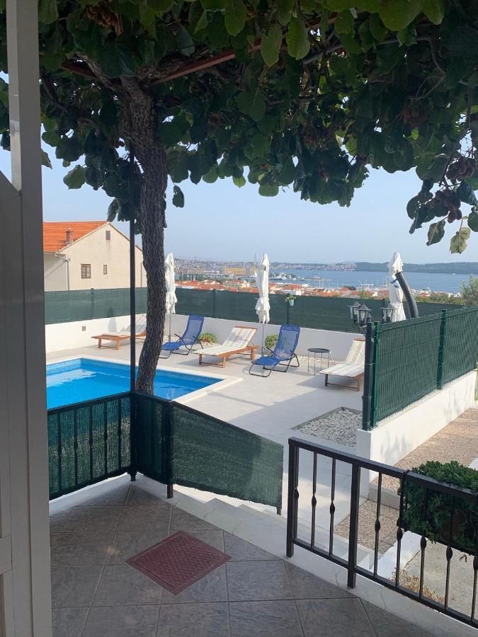 Apartments Villa Bella Vista Seget Trogir Buitenkant foto