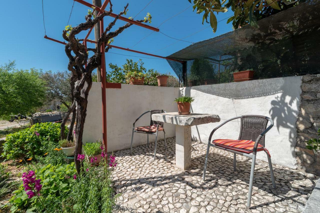 Apartments Villa Bella Vista Seget Trogir Buitenkant foto