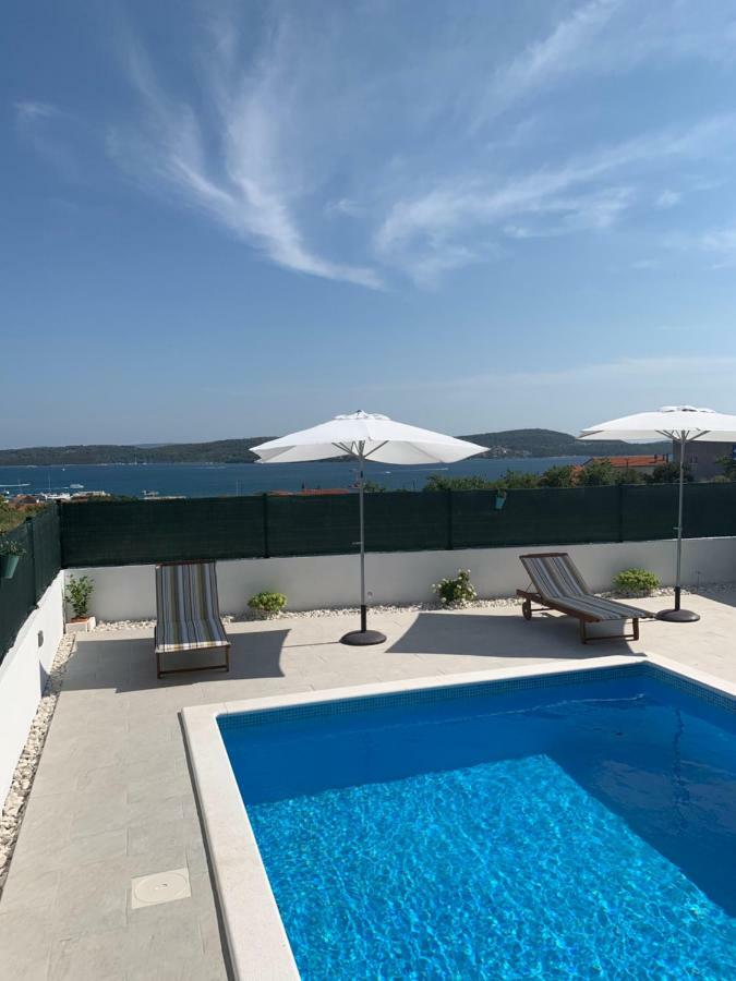 Apartments Villa Bella Vista Seget Trogir Buitenkant foto